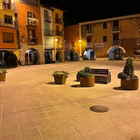 Apartamento Con Encanto El Pont de Suert Exterior photo