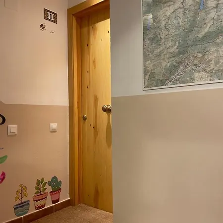 Apartamento Con Encanto El Pont de Suert Exterior photo